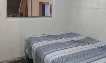 Imagem 2: Alugo kitnet Casa com 1 dormitório