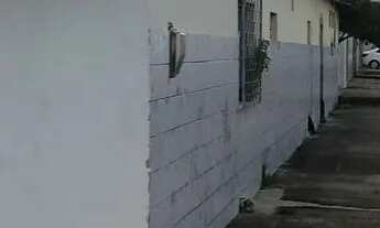 Imagem 2: Vende-se casa de esquina no Prado com ponto comercial