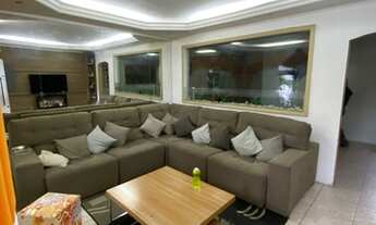 Imagem 6: Casa para venda possui 400 metros quadrados com 4 quartos em Jardim Santa Clara - Guarulho