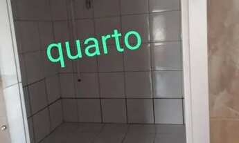 Imagem 2: APARTAMENTO Quarto com aluguel por R$700 /mês