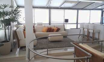 Imagem 4: W- Cobertura de 3 dormitórios duplex, mobiliada no Centro de Florianópolis com Piscina