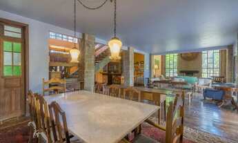 Imagem 5: Casa de condomínio para venda possui 711 metros quadrados com 4 quartos