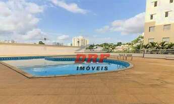 Imagem 3: ++++ Bom Clima (GUARULHOS) Apartamento 2 Dormitórios com Suite e Armários - VARANDA - a