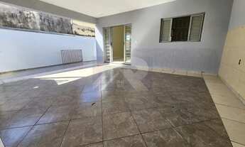 Imagem: CASA CHÁCARA RUPIARA 3 DORMITÓRIOS SENDO