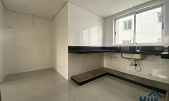 Imagem 7: Luxuoso Apartamento com 3 Quartos, 3 Suítes com Elevador e 2 Vagas no Bairro Castelo