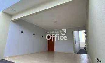 Imagem: Belíssimo Sobrado á Venda no Bairro Víviam