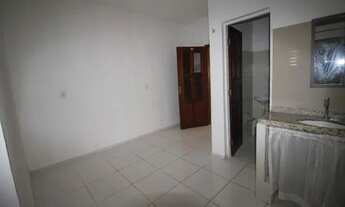 Imagem 2: Kitnet com 1 dormitório para alugar, 21 m² por R$ 747,49/mês - Fátima - Fortaleza/CE