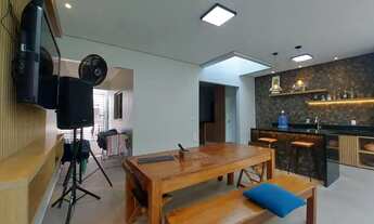 Imagem 7: Belíssima casa no Condomínio Jardim Espanha, 5 quartos, Energia Solar - Parque Verde