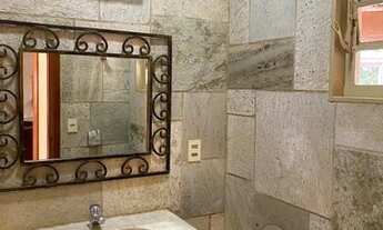 Imagem 7: Casa para aluguel com 245 metros quadrados com 3 quartos