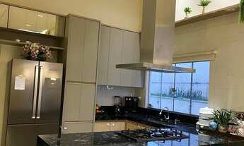 Imagem 2: Casa Terra, Cond do Lago, 3 suítes, 206 m2, terreno com 750 m2, oportunidade, vista livre