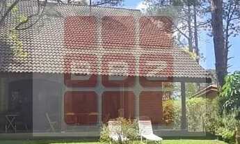 Imagem 3: Casa de Luxo para Locação em Atibaia-SP 5 Quartos, 2 Suítes, 3 Salas, 8 Banheiros, 8 Vagas