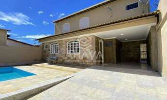 Imagem 3: Casa com 5 Quartos e Piscina para Aluguel, 360m²