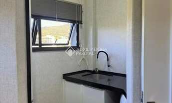 Imagem 5: Cobertura mobiliada na Trindade ao lado da UFSC, Florianópolis/SC