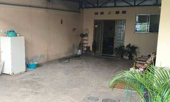 Imagem 2: Vendo Casa de 03 Quartos na Quadra 21 do Paranoá na rua do antigo mercado pinho