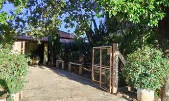 Imagem 2: VENDE-SE CHÁCARA 710MTS COM CONSTRUÇÃO 200MTS