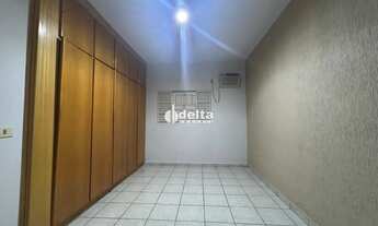 Imagem 6: Casa residencial com 3 quartos sendo 1 suíte, disponível para locação no bairro Jardim Pat