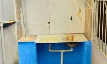 Imagem 5: Casa e 2 ap alugados comercial