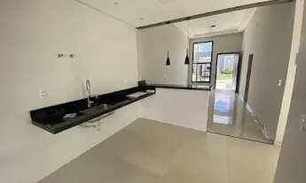 Imagem 4: Oásis de Conforto e Elegância em Condomínio Exclusivo