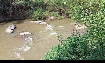 Imagem 2: Chácaras em Goiás barato , parceladas, na promissória , avista , boleto , com rio, água !