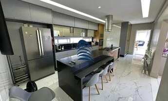 Imagem 3: Linda casa de esquina no Alphaville Salvador 02 - Fino acabamento - 04 suítes + gabinete