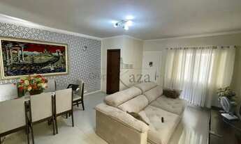 Imagem: Casa em Condomínio - Jardim Santa Maria