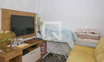 Imagem: Casa à Venda - Bom Retiro, 2 Quartos, 75