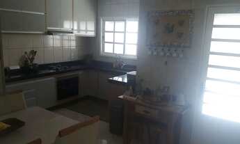 Imagem 5: Sobrado no Condomínio Parque das árvores, Jd Califórnia, Jacareí-SP