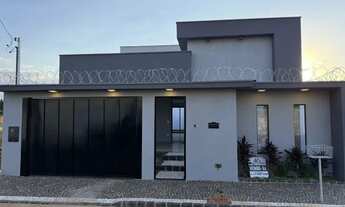 Imagem 2: Linda casa no Bairro Novo Mundo / Vida Nova!