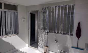 Imagem 2: Casa duplex 144 MTS, pode ser usada como 2 casas ou 1 casa com até 4 quartos , ótimo local