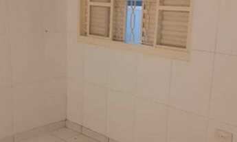 Imagem 7: Casa com 1 dormitório para alugar, 45 m² por R$ 650,00/mês - Centro - Santo André/SP