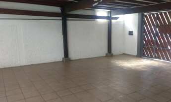 Imagem 2: Sobrado á venda, 205 m², 3 Dormitórios, 1 Suite, 4 Vagas