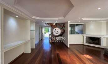 Imagem: Casa com 4 Dormitórios, sendo 2 Suítes