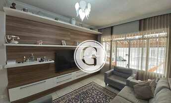 Imagem 2: Sobrado amplo com 04 dormitórios, sendo 01 suíte, área gourmet e 02 vagas - Jardim Ester Y