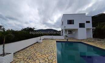 Imagem 2: Casa à venda 3 Quartos, 1 Suite, 2 Vagas, 981M², Novo Horizonte, Juiz de Fora - MG