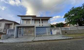 Imagem: Casa para venda tem 200 metros quadrados