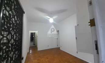 Imagem: Apartamento à venda, 2 quartos, Glória