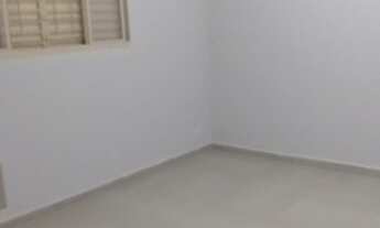 Imagem 4: Casa para venda tem 100 m2 com 2 quartos em Residencial Cedro - Botucatu - SP