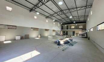 Imagem 3: Galpão para alugar, 323 m² por R$ 5.700/mês - Jardim São Bento - Poços de Caldas/MG