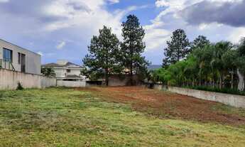 Imagem 6: Lote/Terreno para venda possui 914 metros quadrados