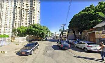 Imagem 2: Apartamento com 2 dormitórios à venda, 67 m² por R$ 220.000 - Centro - Niterói/RJ