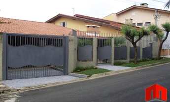 Imagem: Casa à venda 3 Quartos, 1 Suite, 4 Vagas