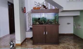 Imagem: Sobrado para venda tem 238 metros quadrados