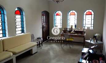 Imagem 2: Casa com Edícula - Excelente Localização - 250m² a.t.