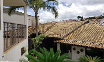 Imagem 6: Casa de alto padrão a venda, com 388m² de terreno e 271 m² de área construída, no bairro P