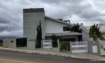 Imagem: JARAGUá DO SUL - Casa Padrão - Água verde