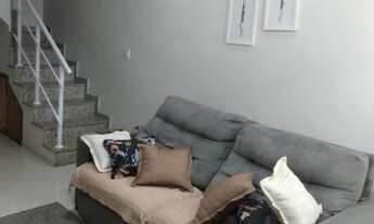 Imagem: Casa duplex com 2 quartos sendo 1 suíte