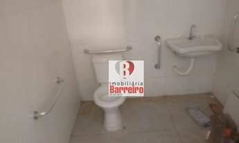 Imagem 3: Loja para alugar no Barreiro (Bairro Miramar) , 60,00m2, reformada, piso porcelanato