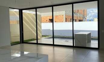 Imagem: Casa à venda no condomínio Alphaville