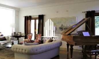 Imagem 6: Casa em Alto de Pinheiros com 450m2 com 4 dormitorios e 4 vagas de garagem