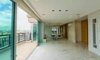 Imagem 3: Cobertura duplex de 353 m2, 3suítes, 6 vagas e uma vista panorâmica para o parque Ibirapue